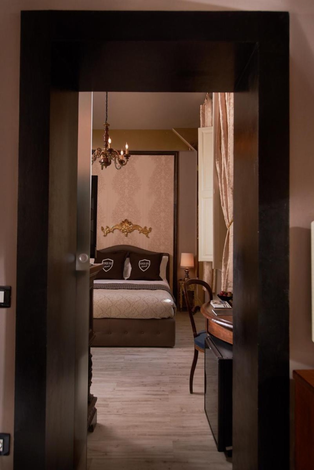Room image 3